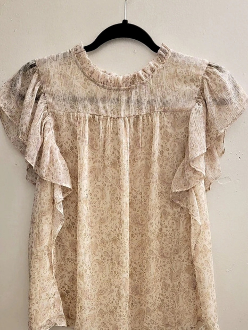 Maison d’Amélie Paisley Ruffle Sleeve Blouse in cream/beige. Size Medium